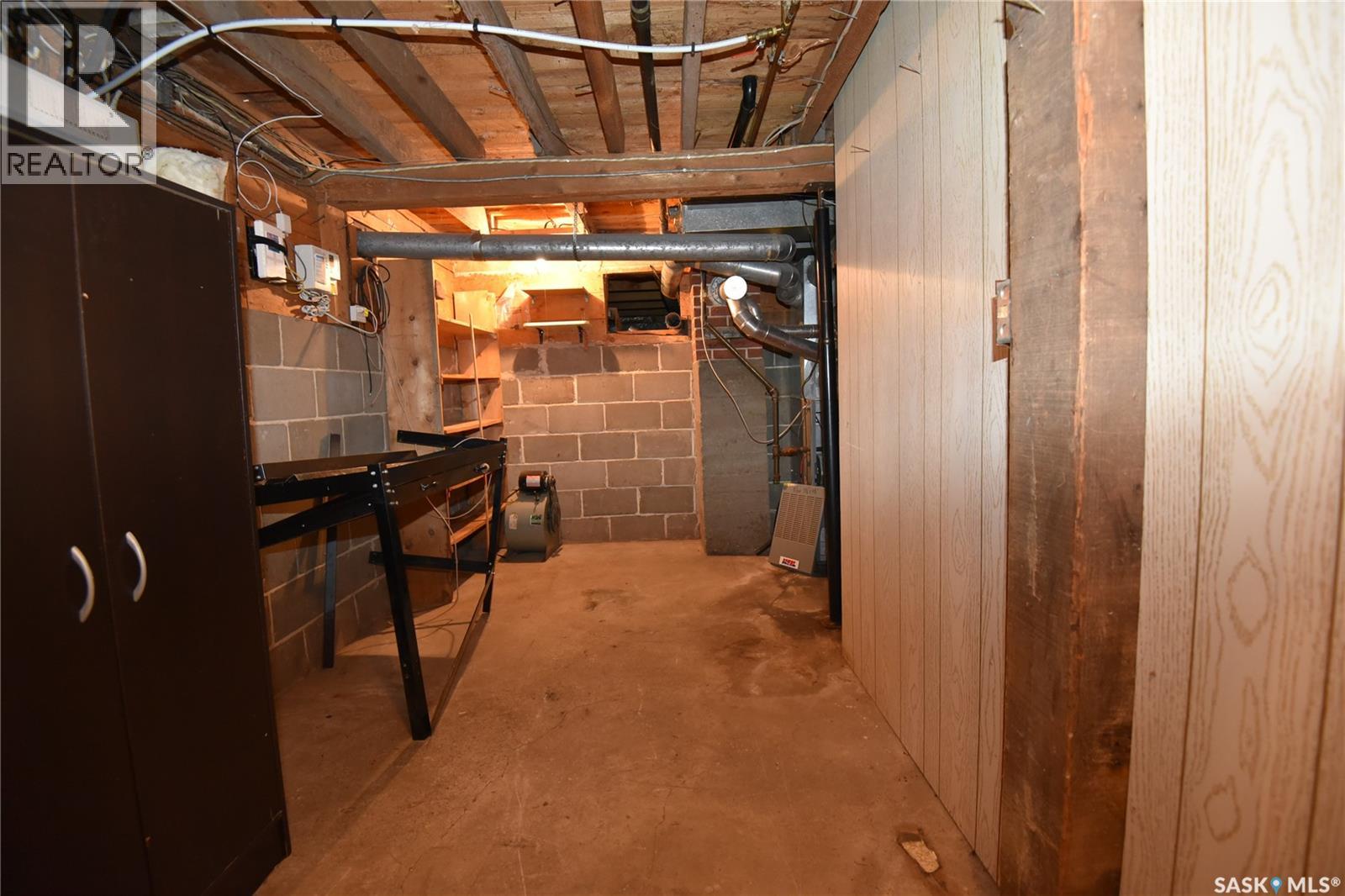 220 5th STREET W - Image 22
