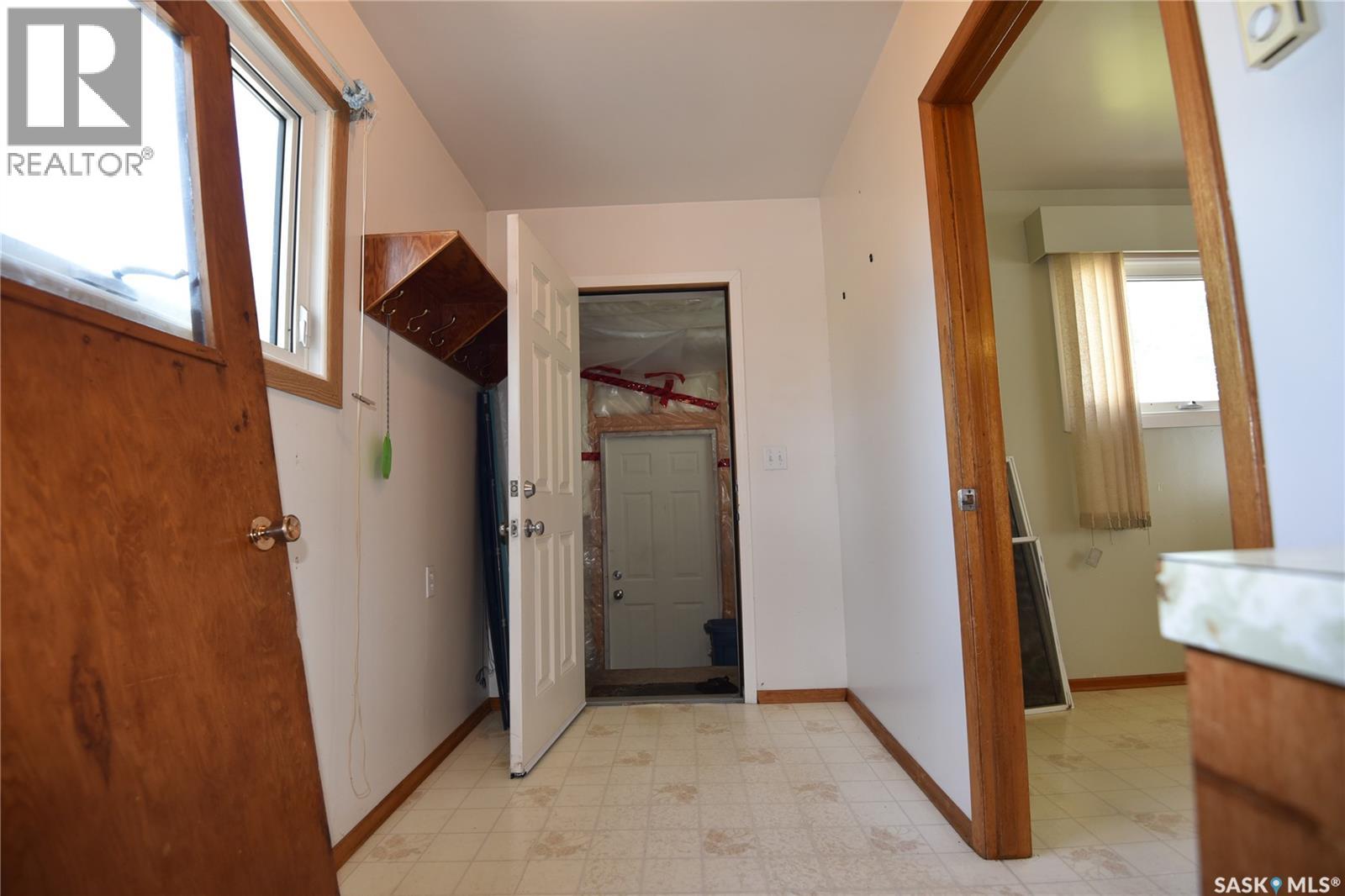 220 5th STREET W - Image 5