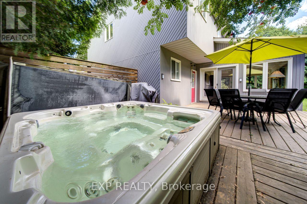 49 KING STREET W - Image 36