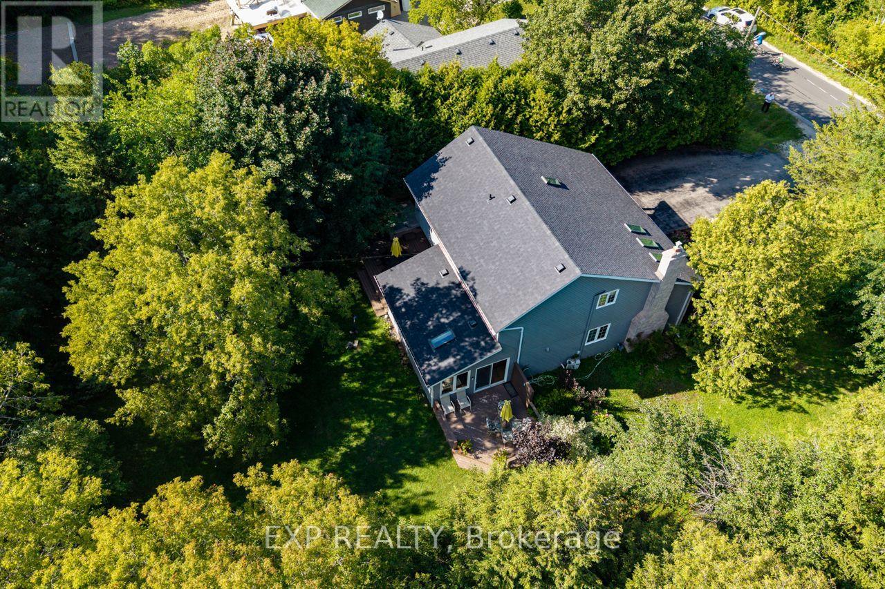 49 KING STREET W - 42