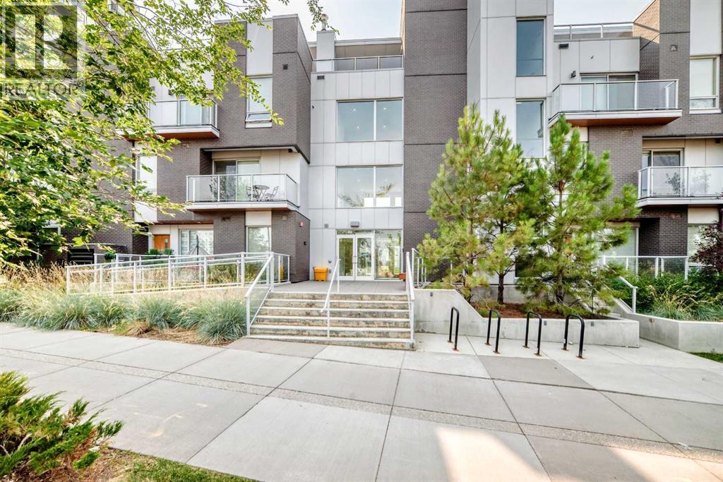 115, 3125 39 Street NW, Calgary, Alberta, T3B6H5