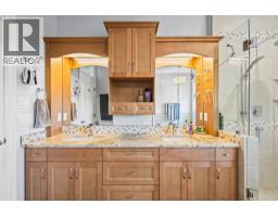 1604 Kimberlite Drive, Lake Country, BC V4V2T4 Photo 35