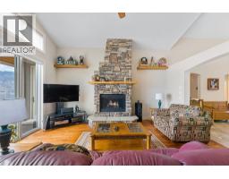 Bedroom - 1604 Kimberlite Drive, Lake Country, BC V4V2T4 Photo 12