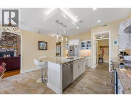 5pc Ensuite bath - 1604 Kimberlite Drive, Lake Country, BC V4V2T4 Photo 17