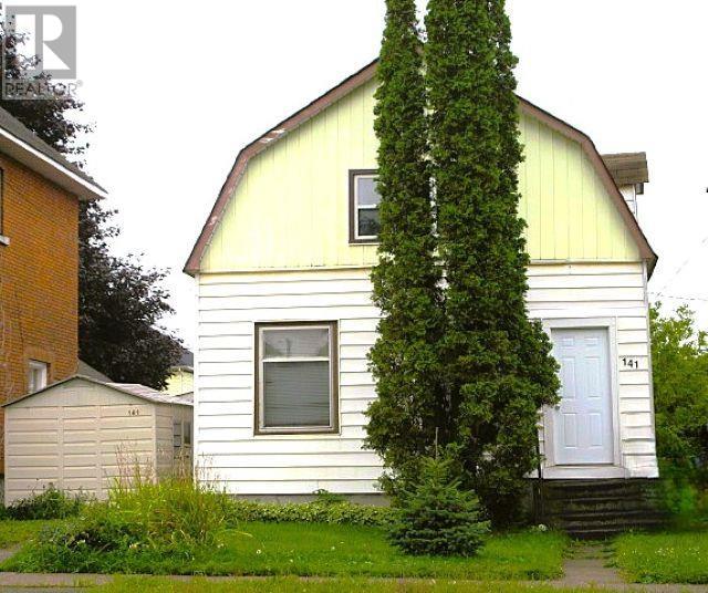 141 Cathcart ST - 1