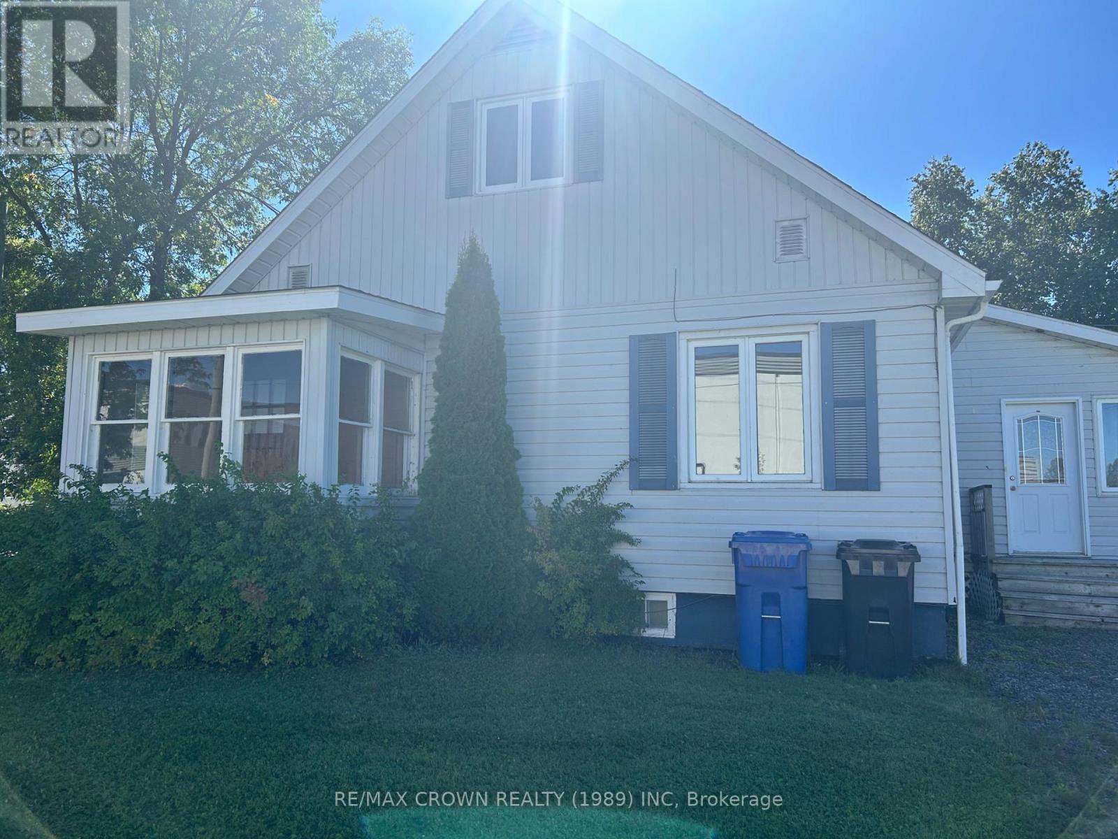 85 DOMINION AVENUE - 2