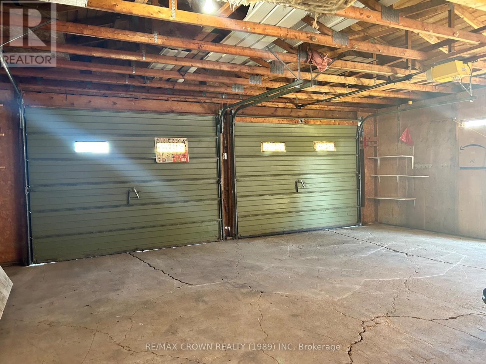 85 DOMINION AVENUE - 49