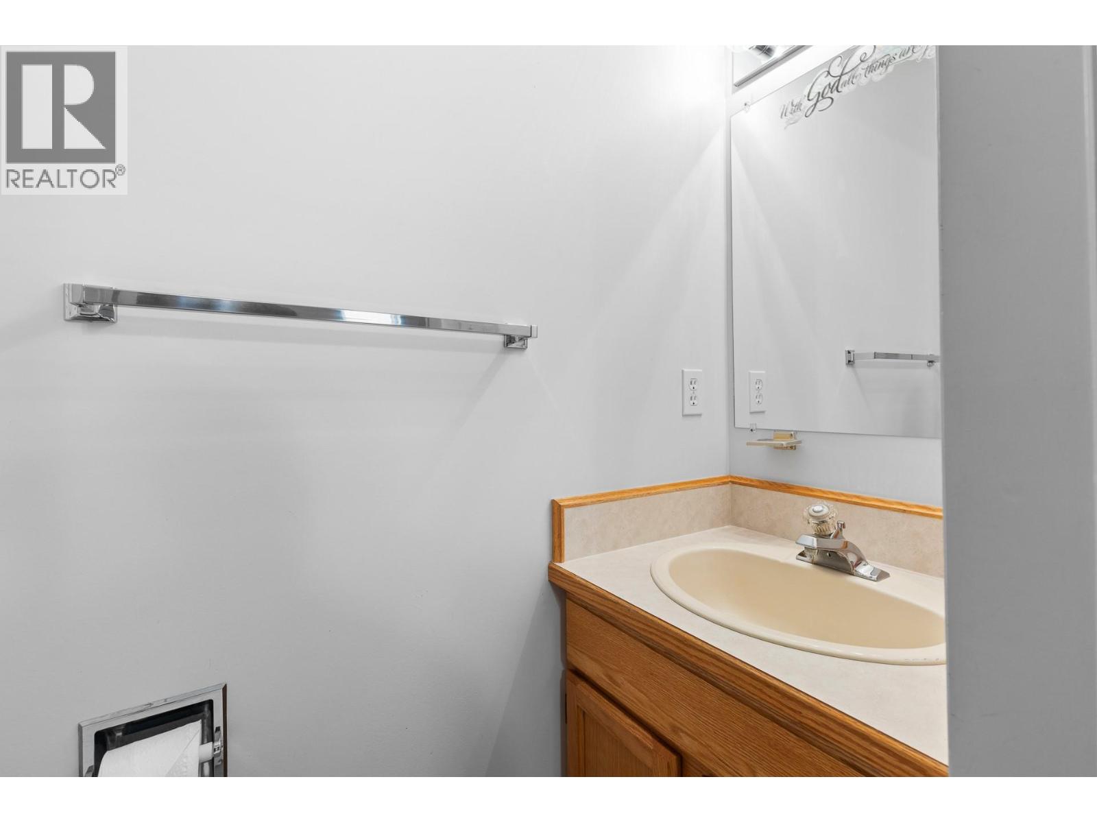 7 6816 89th Street, Osoyoos