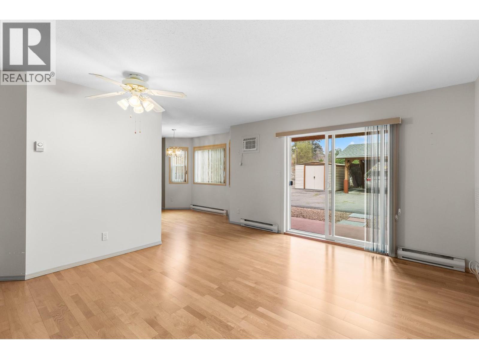 7 6816 89th Street, Osoyoos