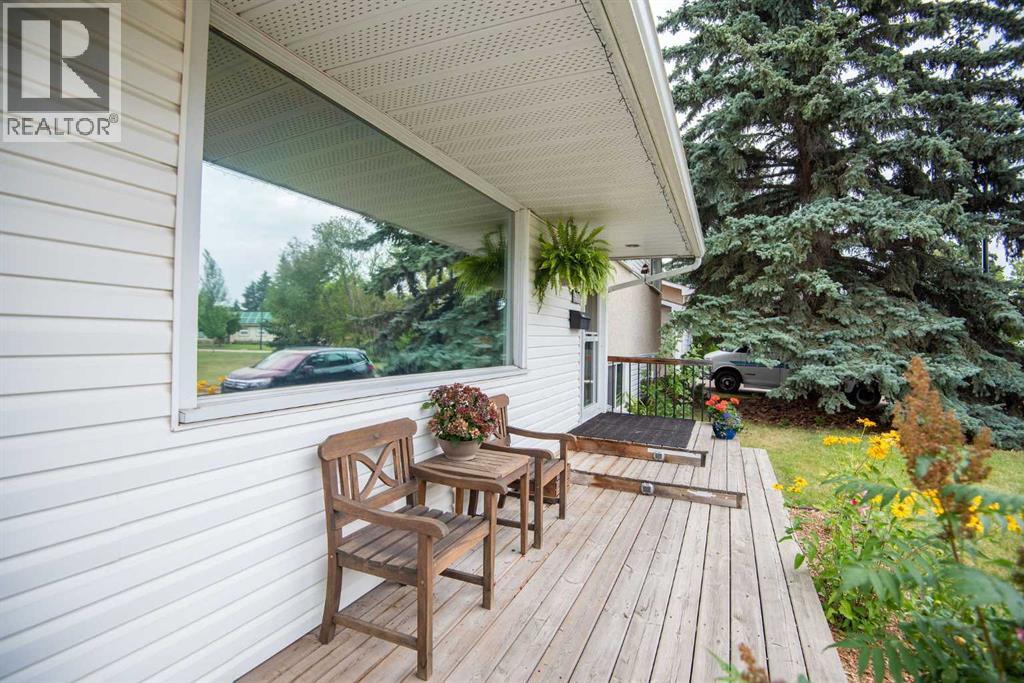 Listing photo – 7 Martin Close, Red Deer