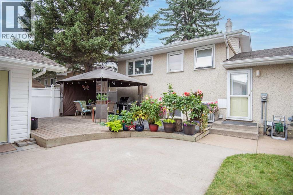 Listing photo – 7 Martin Close, Red Deer