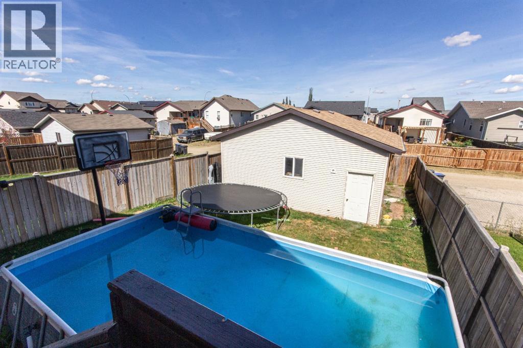 Listing photo – 20 Horne Close, Sylvan Lake