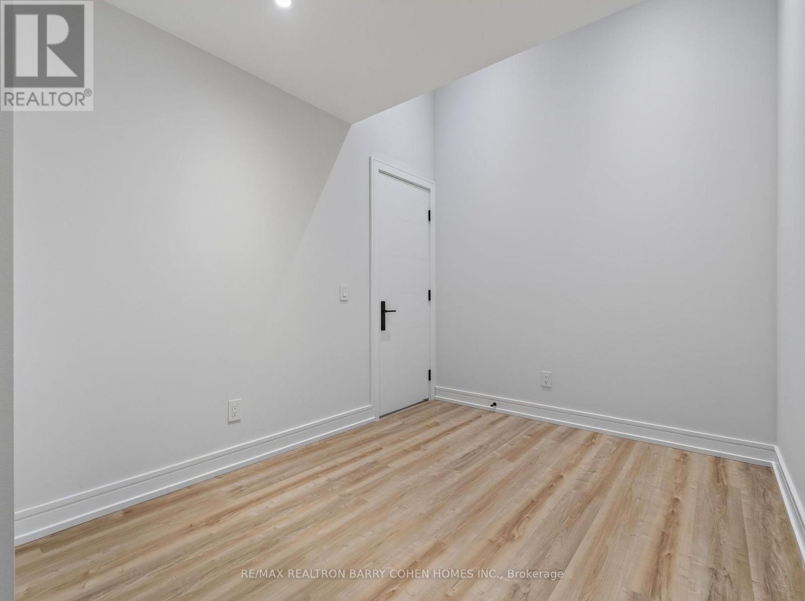 68 LYNNHAVEN ROAD - Image 35