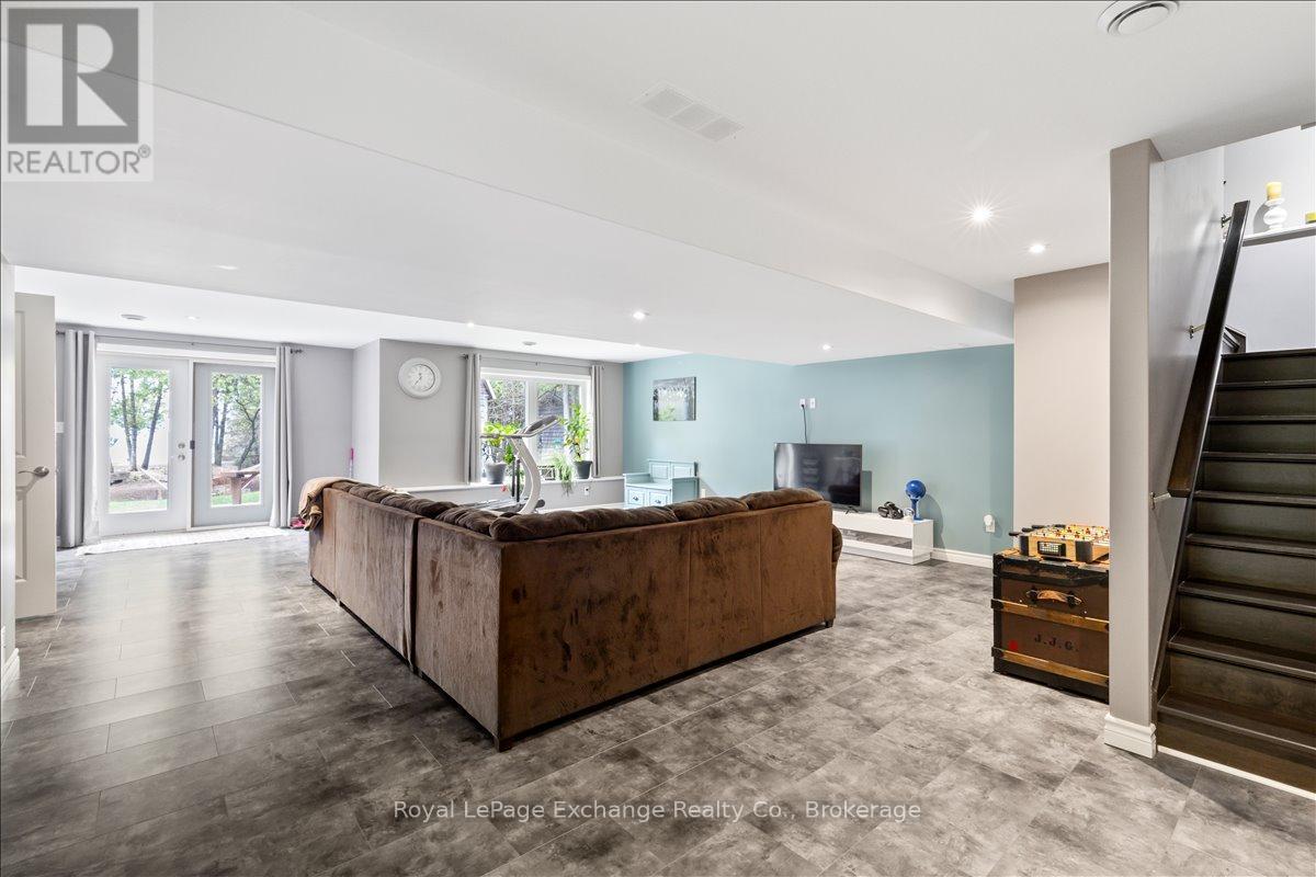 14 KUEHNER STREET - Image 22