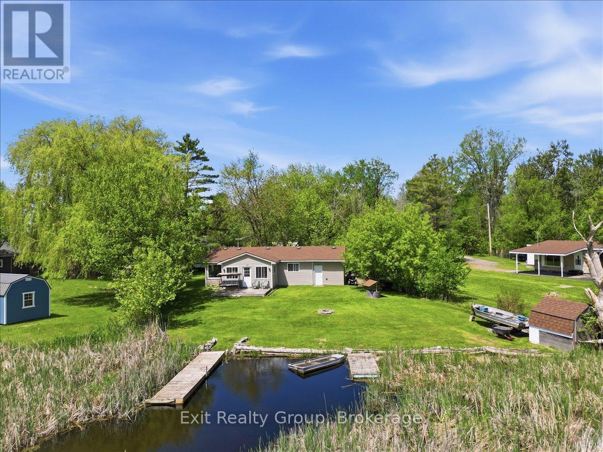 33 WILLOW POINT ROAD - 1