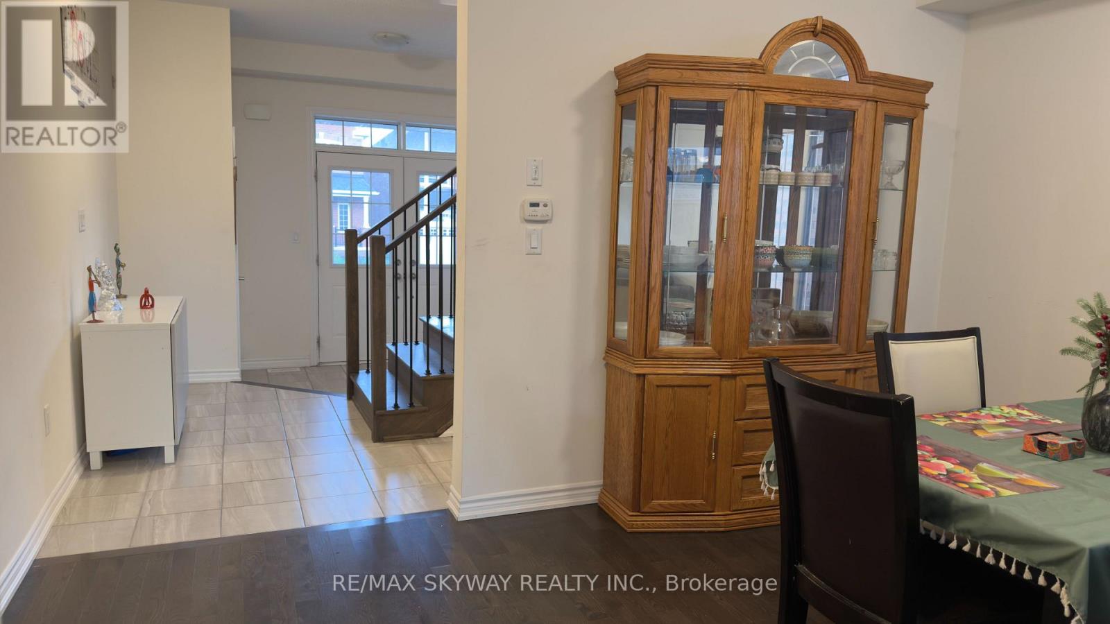 2170 LOZENBY STREET - 9