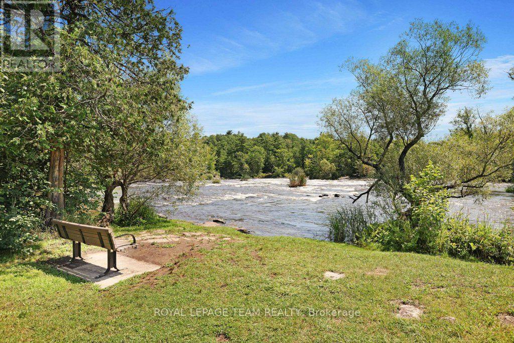 254 BLAKENEY ROAD - Image 34