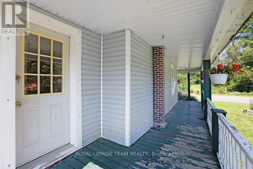 254 BLAKENEY ROAD - Image 6