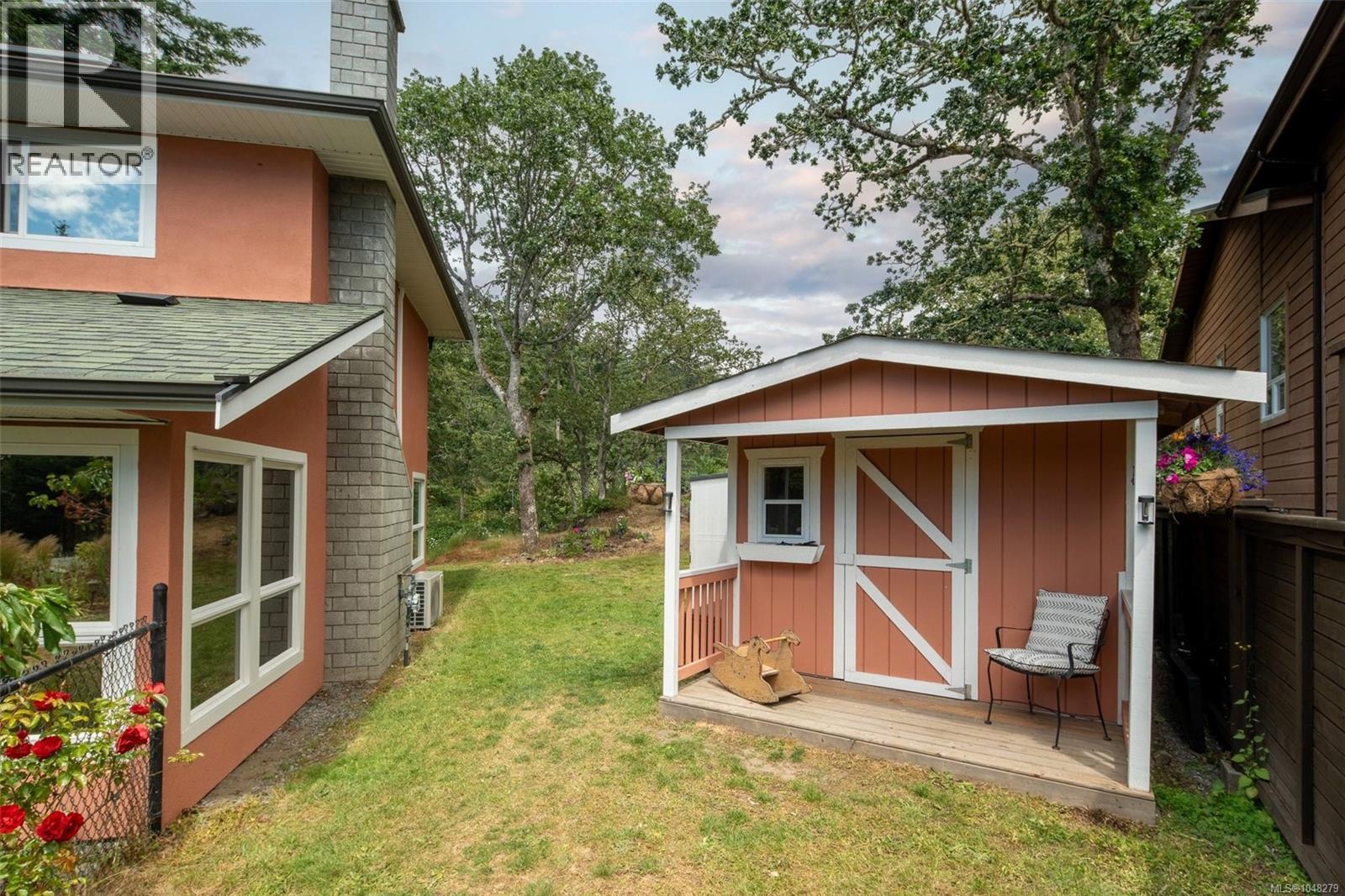 335 Damon Dr - 41
