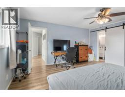 335 Damon Dr, View Royal, BC V9B5G5 Photo 17