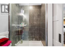335 Damon Dr, View Royal, BC V9B5G5 Photo 19