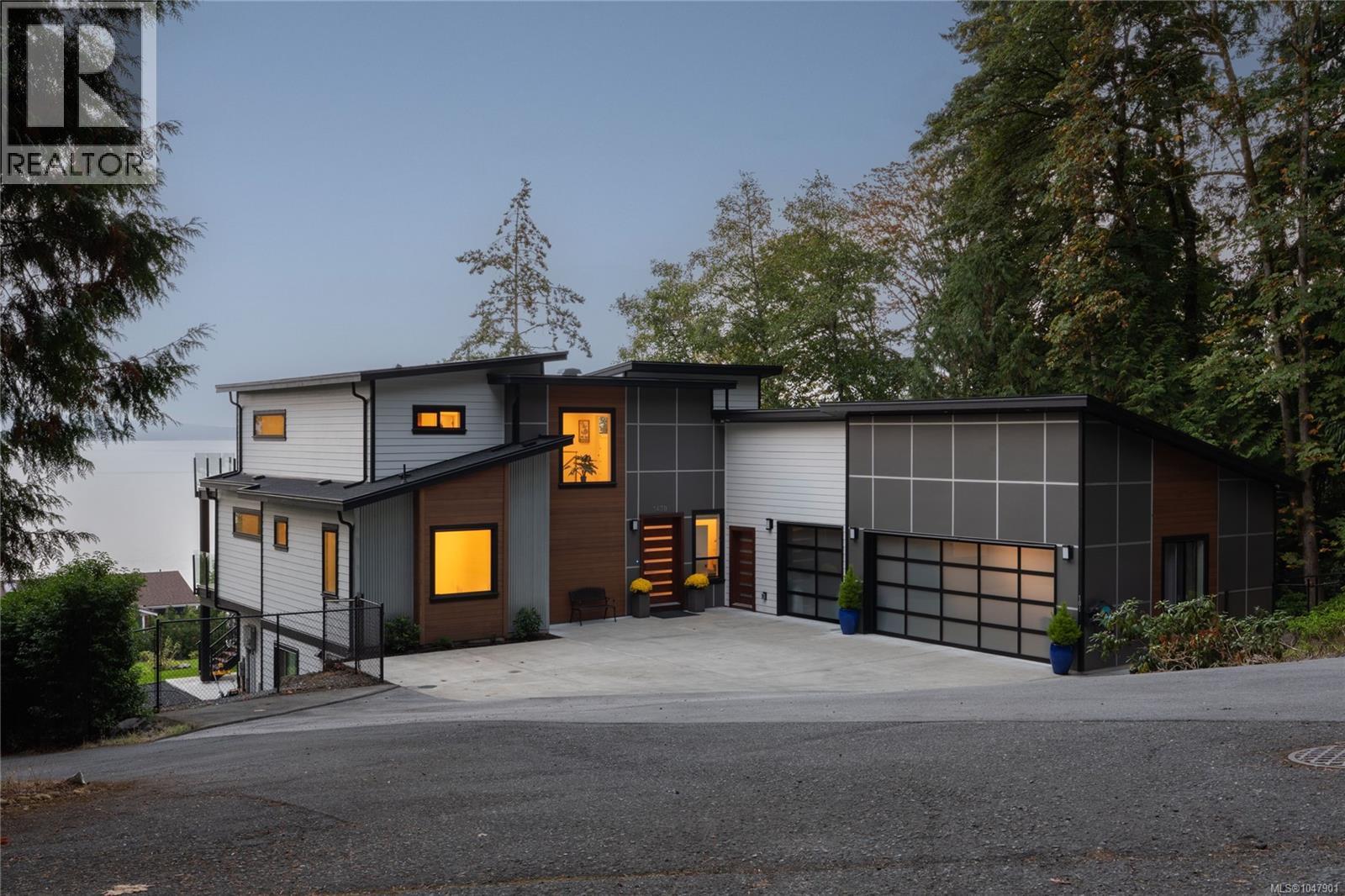 1470 Lands End Rd - 1