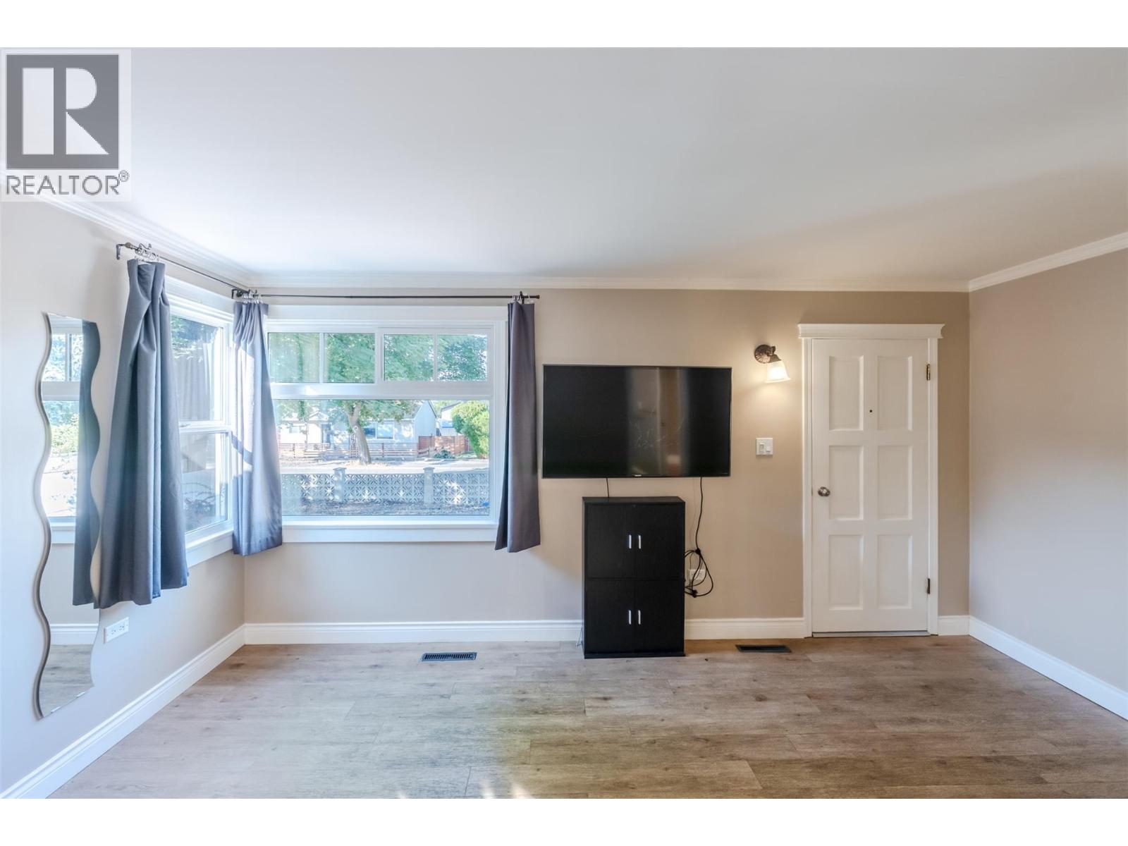 1110 Kilwinning Street, Penticton