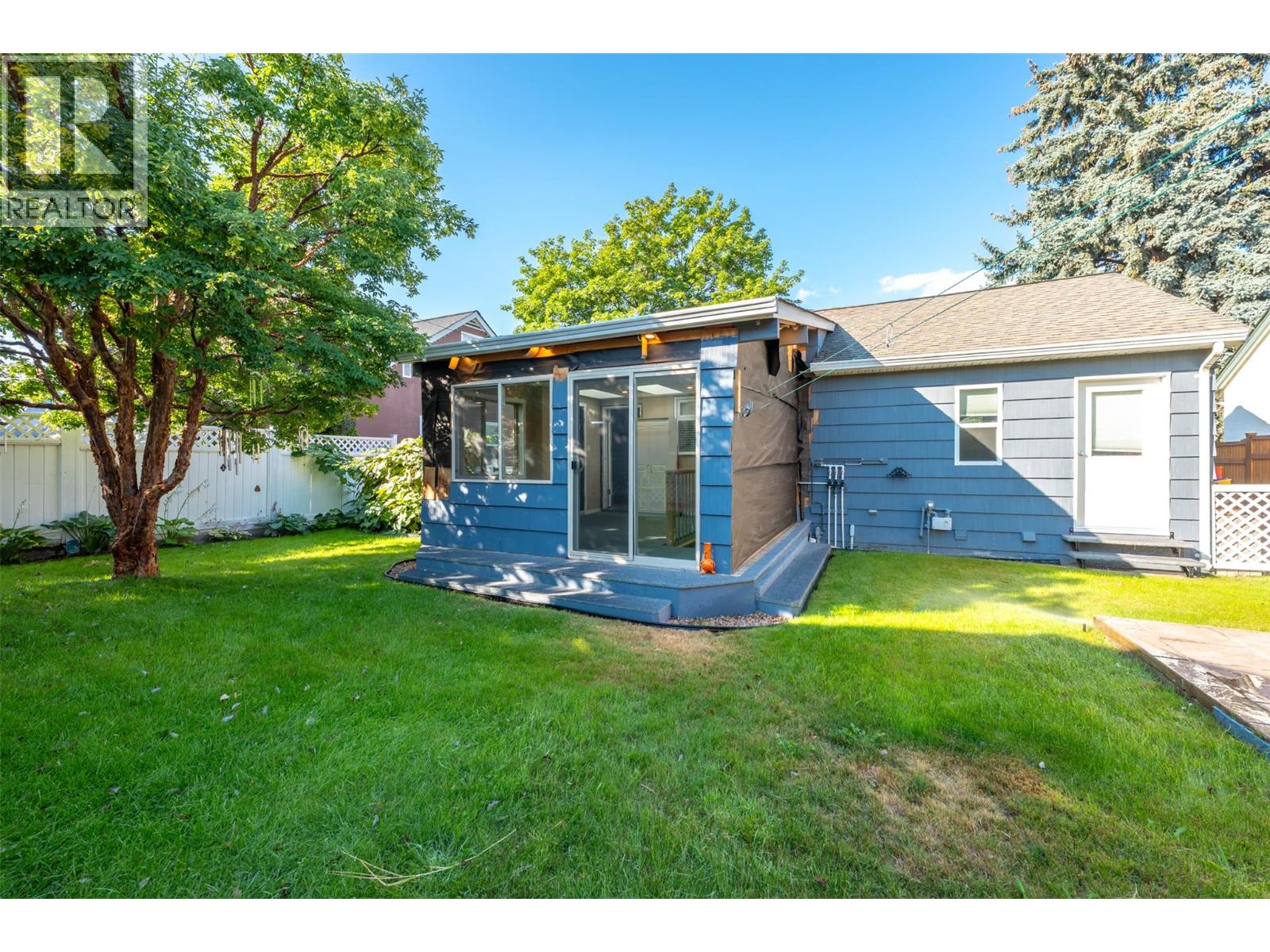 1110 Kilwinning Street, Penticton