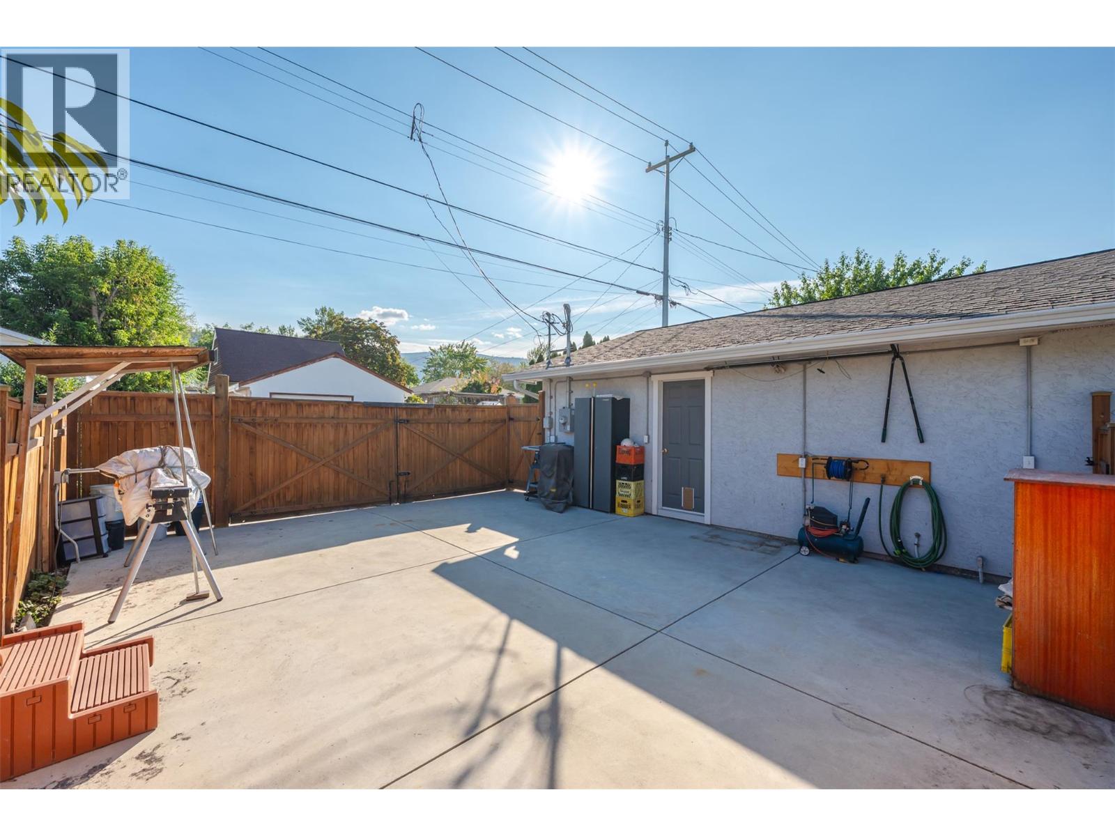 1110 Kilwinning Street, Penticton
