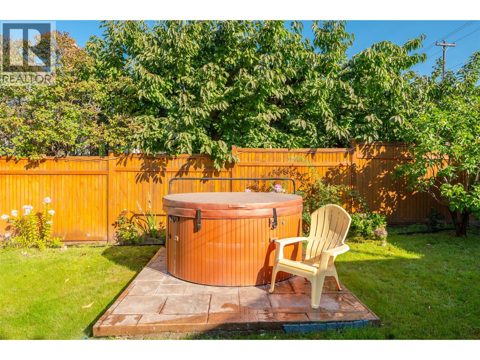 1110 Kilwinning Street - 45