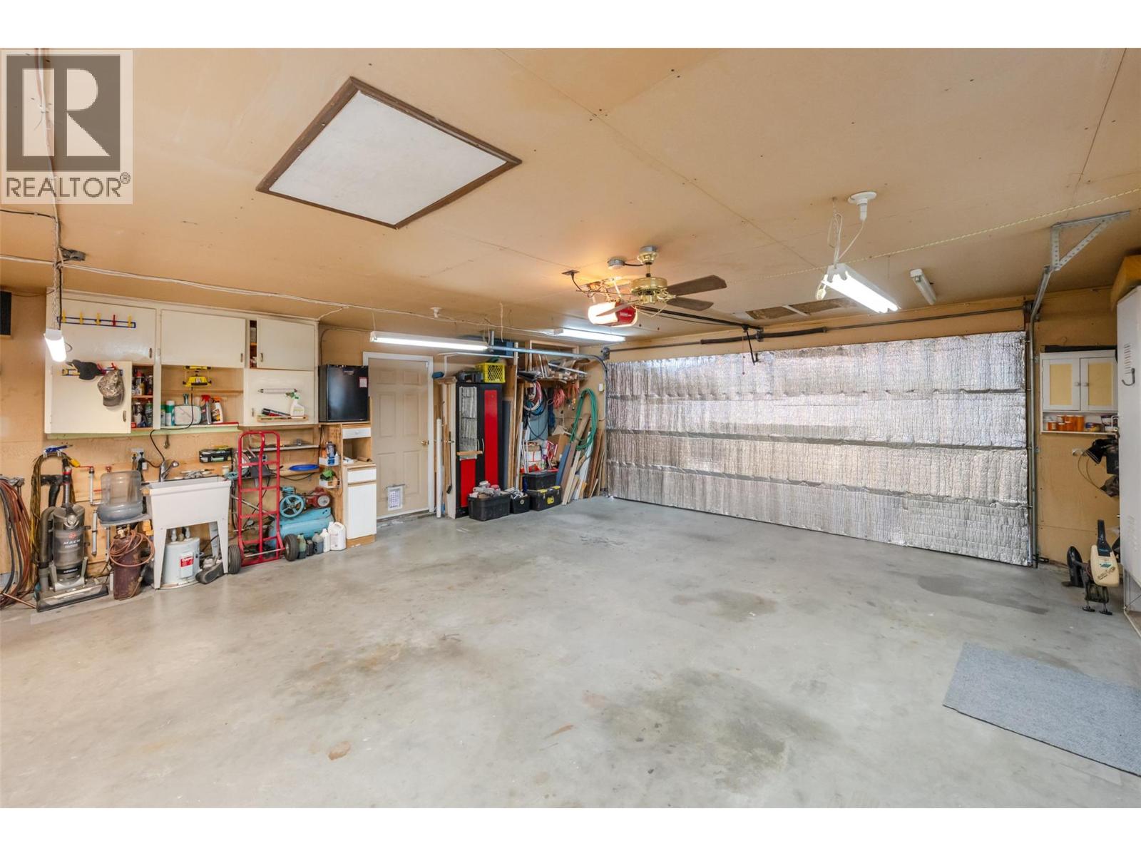 1110 Kilwinning Street - 42