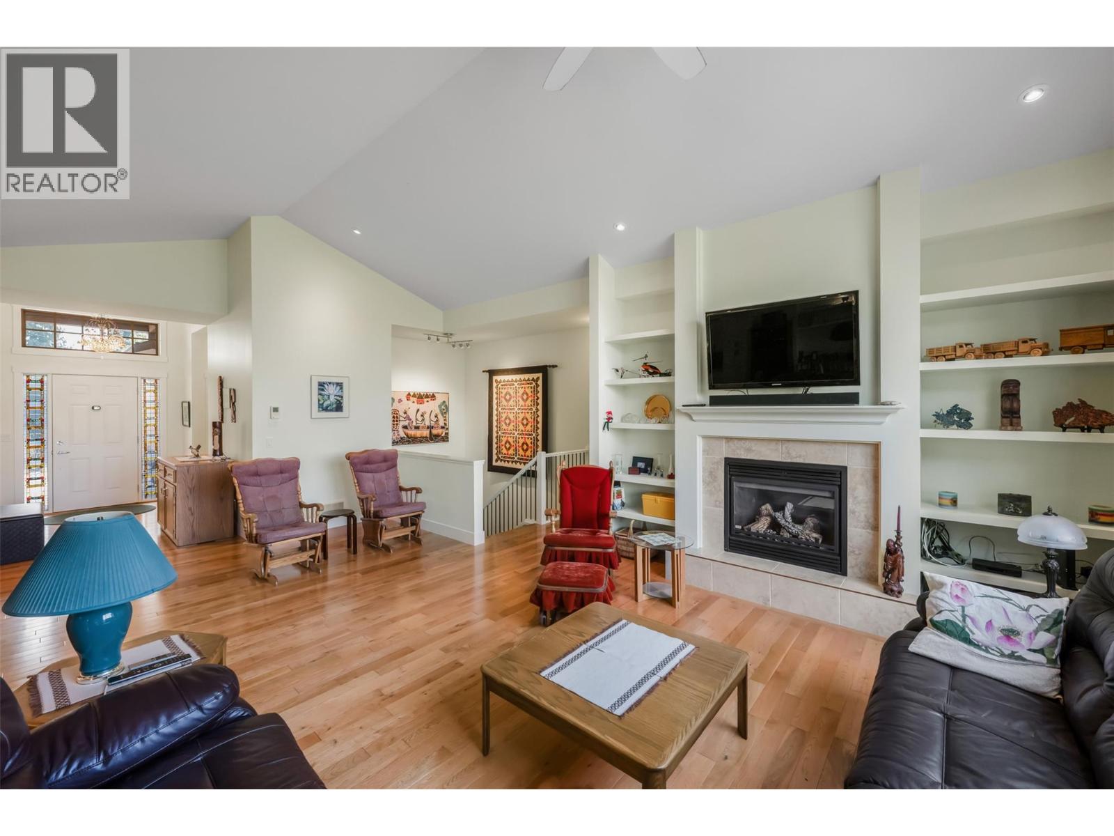8 6833 Meadows Drive, Oliver