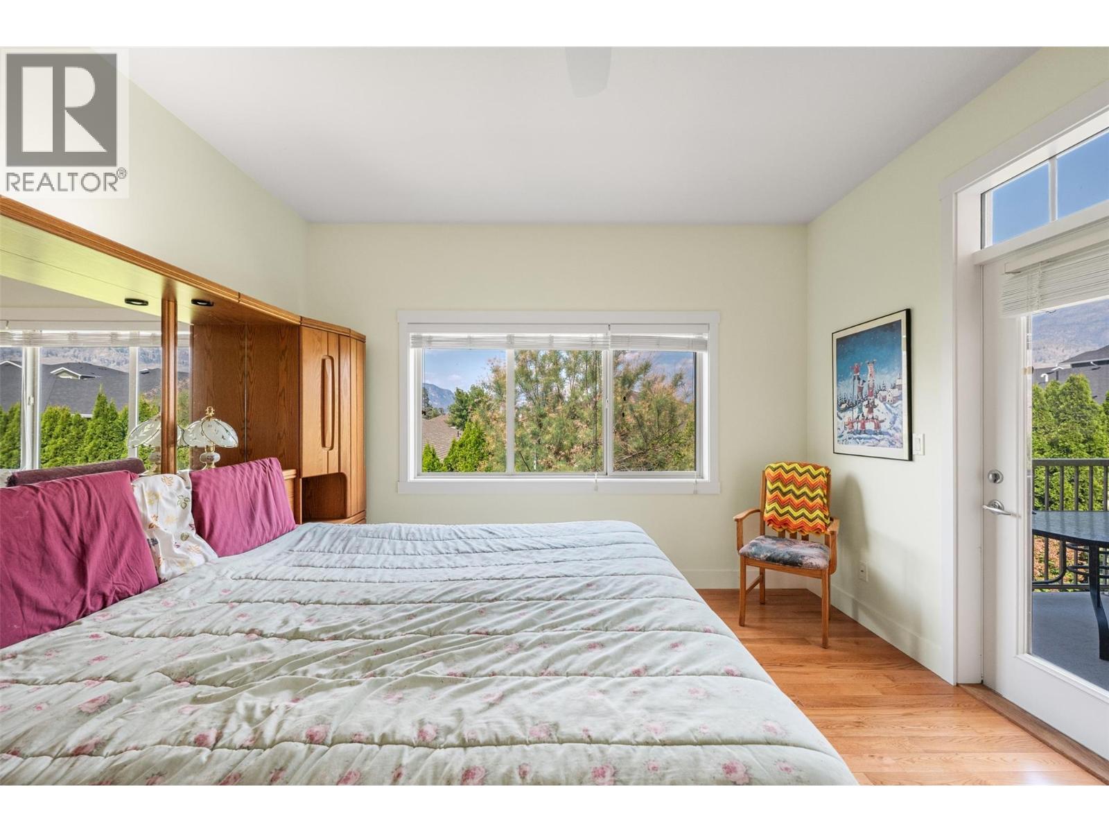 8 6833 Meadows Drive, Oliver