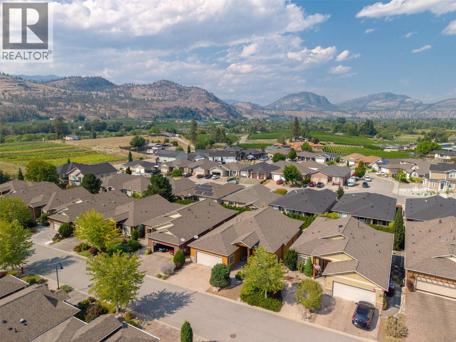 8 6833 Meadows Drive, Oliver