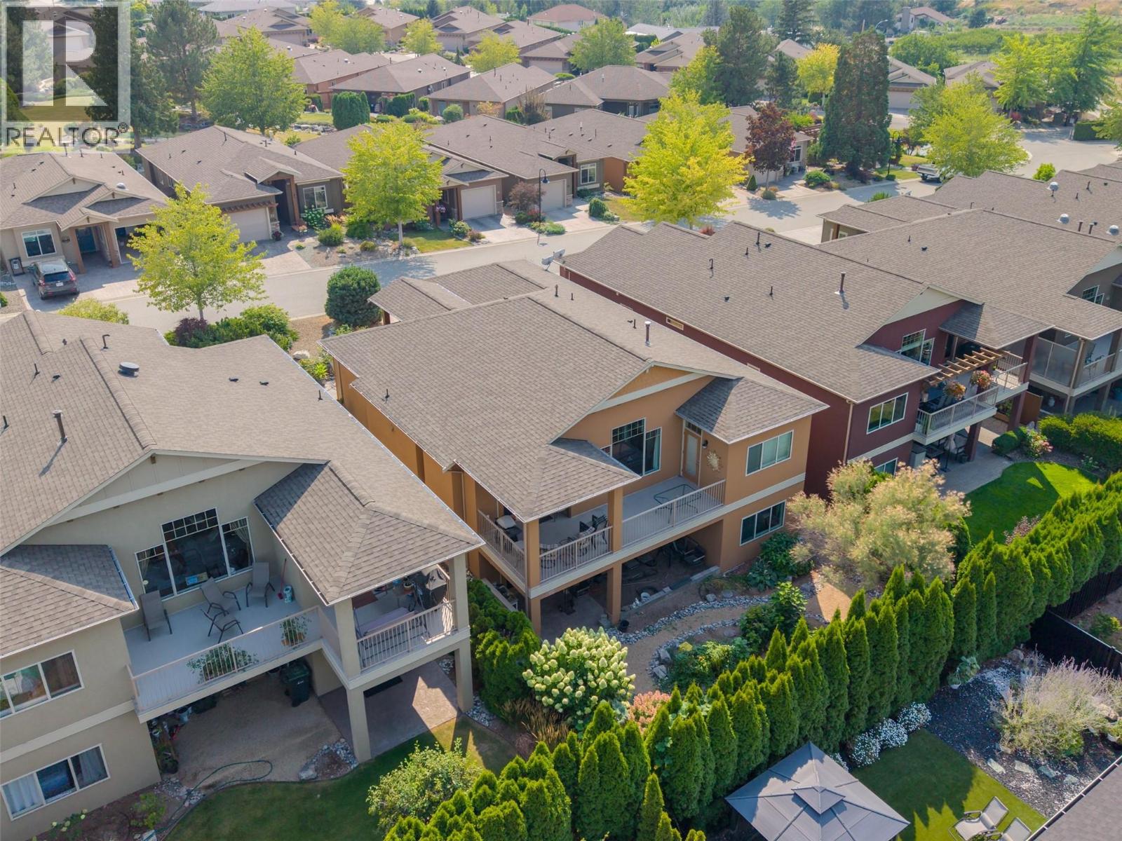 8 6833 Meadows Drive, Oliver