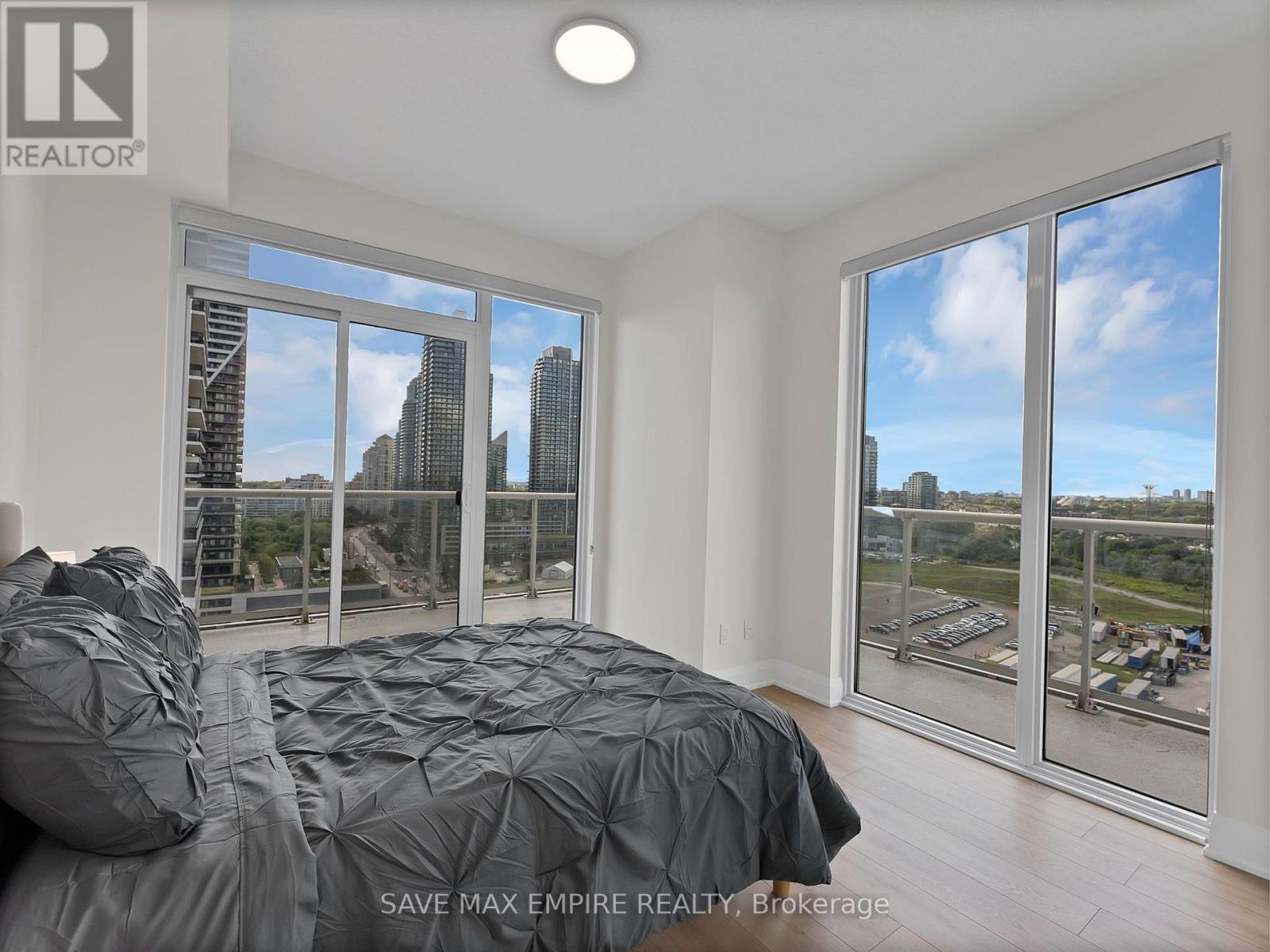 #1607 56 ANNIE CRAIG DRIVE - Image 15