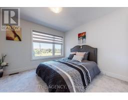 7 Kipling Grove Court, Toronto, ON M9B0C6 Photo 28