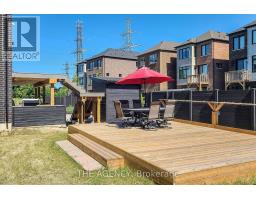 7 Kipling Grove Court, Toronto, ON M9B0C6 Photo 30