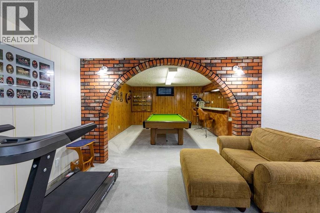 121 Talbot Drive - 24