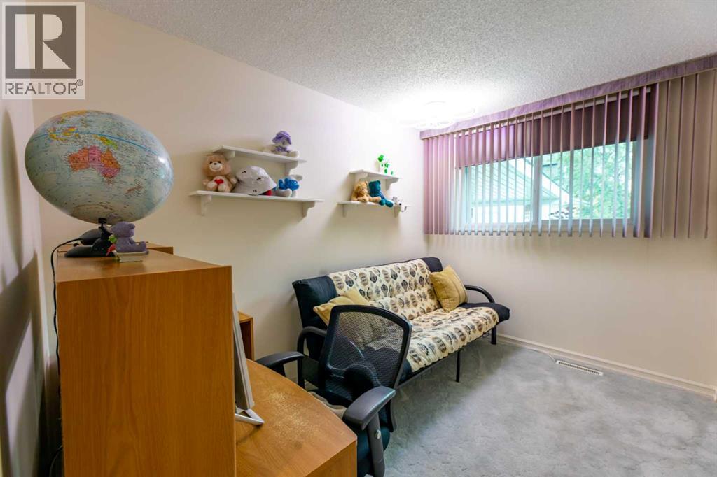 121 Talbot Drive - 17