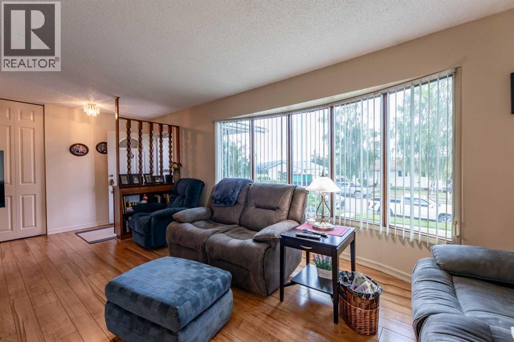 121 Talbot Drive - 5