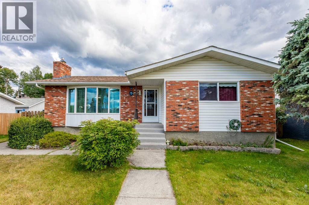 121 Talbot Drive - 1