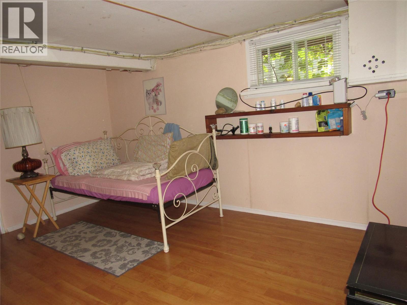 873 7th Avenue - Image 8