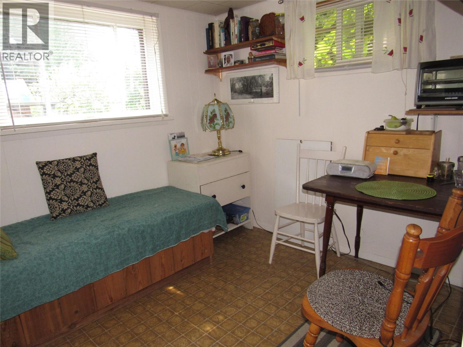 873 7th Avenue - Image 14