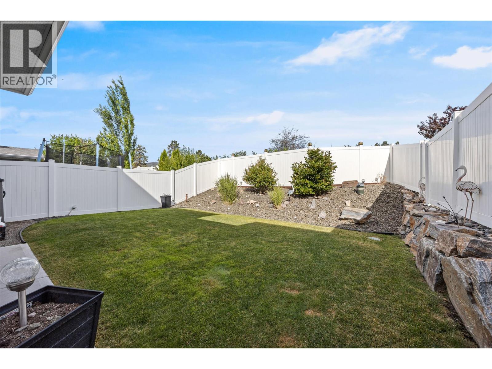 2394 Hawks Boulevard - 32
