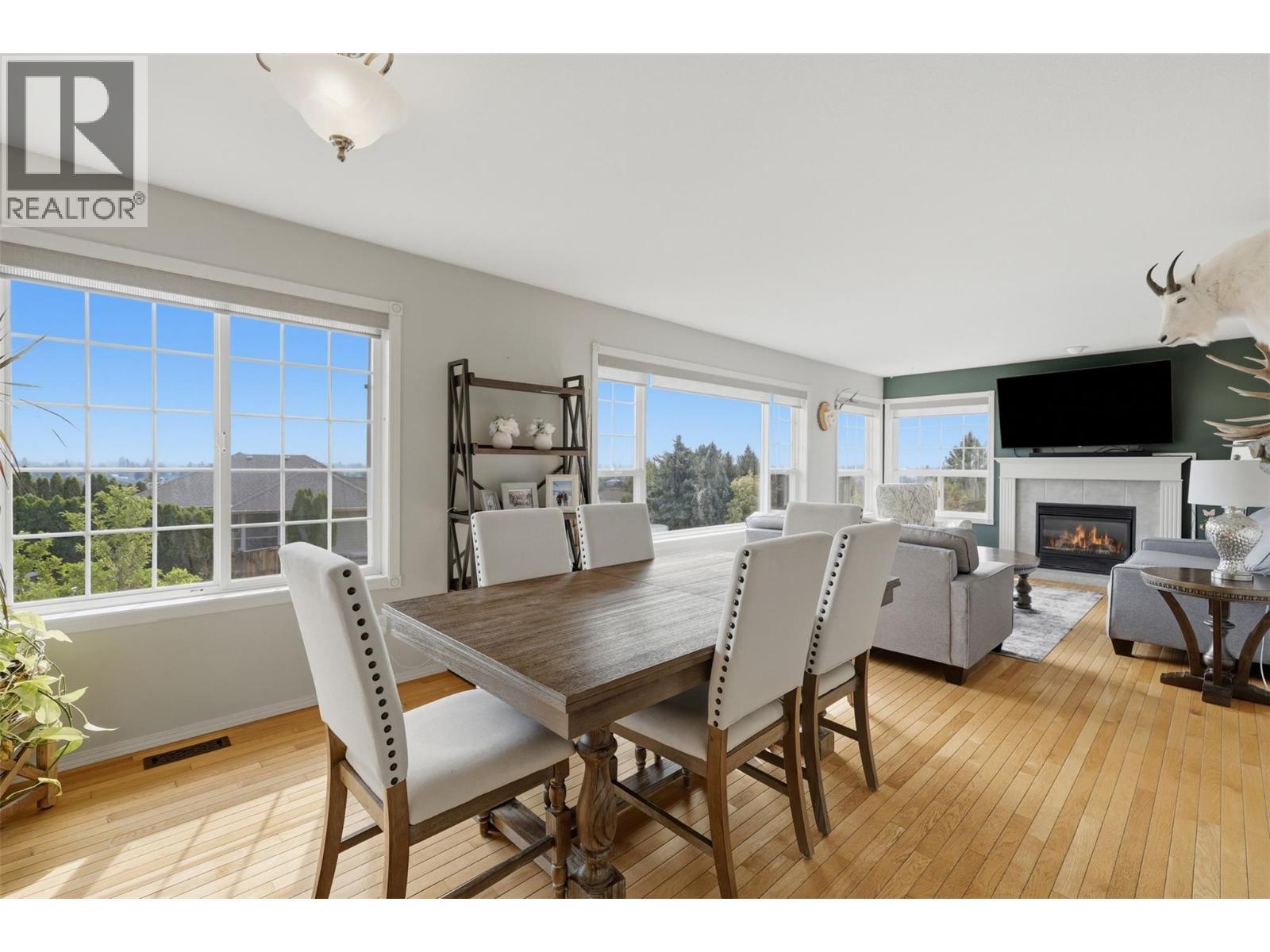 992 Pine Springs Road - 15
