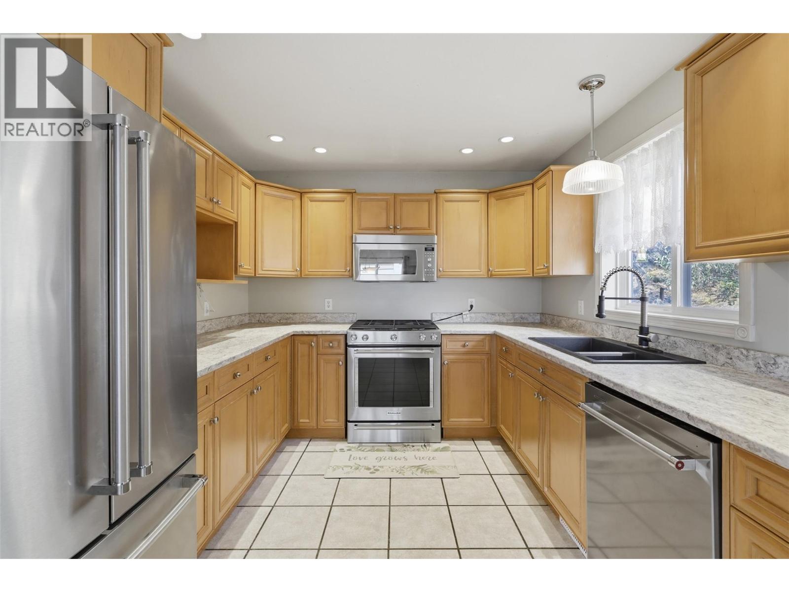 992 Pine Springs Road - Image 21