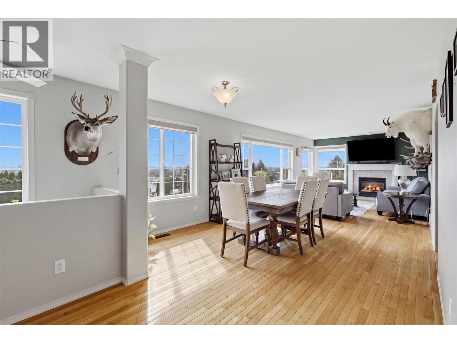 992 Pine Springs Road - Image 3