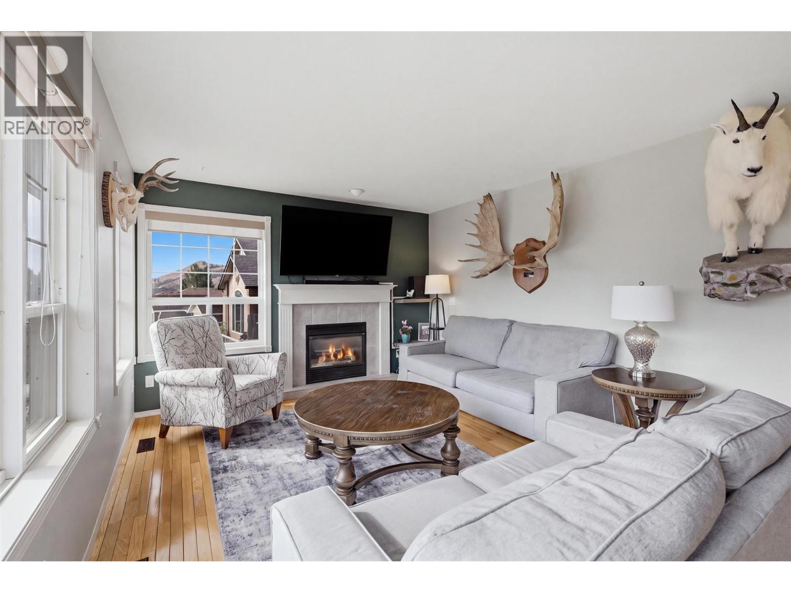 992 Pine Springs Road - Image 4