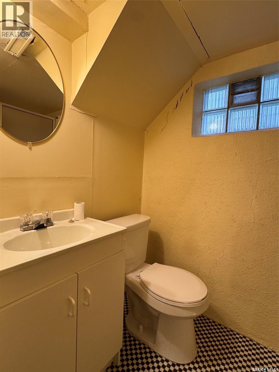 1405 McTavish STREET - Image 23